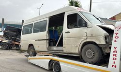 Afyon'da yolcu minibüsü kazası, 9 yaralı