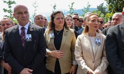 Burcu Köksal, Manisa'da cenaze törenine katıldı