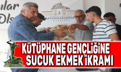 Afyon'da kütüphane gençlerine sucuk ekmek ikramı!..