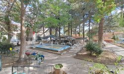 Şuhut'ta Atatürk Parkı yenileniyor