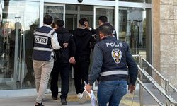 Ticari taksiyle geldiler, 2 Milyon TL çarptılar!..