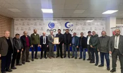 Saadet Partisinden AGD'ye hayırlı olsun ziyareti