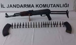 Afyon'da araçtan kalaşnikov tüfek çıktı