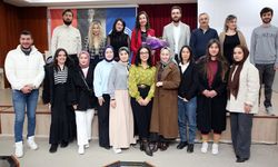 Akademik yazışma e-posta ile olur!..