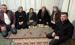 İYİ Parti'den şiddet mağduru kadına evinde ziyaret