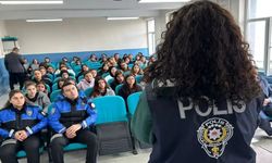 Polis'in lise öğrencilerine eğitimleri devam ediyor