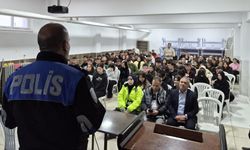 Polisten Sandıklı'da eğitim hamlesi