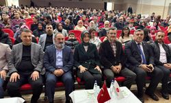 Afyon'da Gönül Harmanı Şiir Gecesi düzenlendi