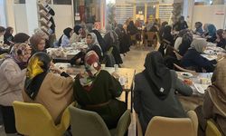 Müftülük personeli üniversite öğrencileriyle iftarda buluştu