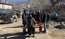 Evi yanan yaşlı kadın için hareket geçildi