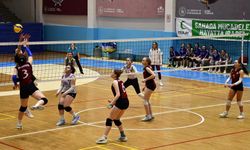 Afyon'da bölgesel voleybol heyecanı!..