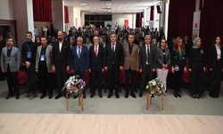 AKÜ'de PDR Zirvesi yapıldı