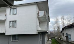 Balkondan düşen Alzaymır hastası hayatını kaybetti