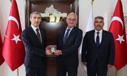 Ömer Elçi: Yayıncılık hayatımızda ilkelerimizden taviz vermedik