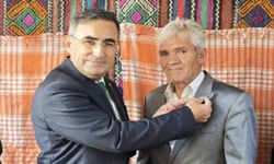 Afyon'da 45 yıllık CHP'li AK Parti'ye katıldı