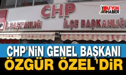 CHP'nin Genel Başkanı Özgür Özel'dir
