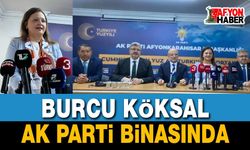 Burcu Köksal AK Parti Binasını Ziyaret Etti!