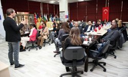 AKÜ'de International Week programı