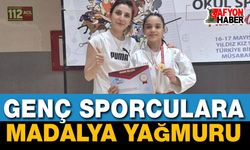 Afyon'a Madalya Yağmuru