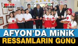 Afyon'da Minik Ressamların Gurur Günü