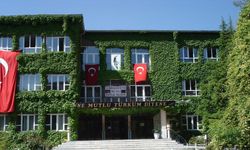 Afyon Sanat Okulu binası yıkılmayacak, peki ne olacak?..