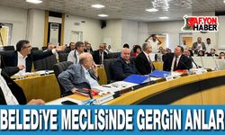 Belediye Meclisinde Gergin Anlar