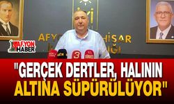 "Gerçek Dertler, Halının Altına Süpürülüyor"