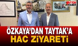 Ali Özkaya’dan Mehmet Taytak’a Hac Ziyareti