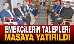 Sendika Kurmayları MHP'de Buluştu