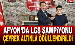 Afyon’da LGS Şampiyonu Çeyrek Altınla Ödüllendirildi