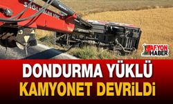 Afyon’da Dondurma Yüklü Kamyonet Devrildi, 1 Yaralı