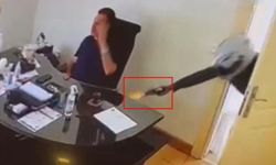 Görüntü maalesef Türkiye'den! Kapıyı açtı, tetiğe peş peşe bastı