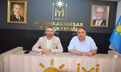 Başkan Mısırlıoğlu, Adapazarı İlçe Başkanı Türker Ergül'ü Ağırladı