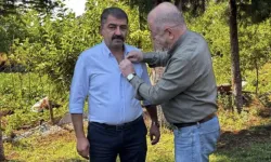 Ümit Özdağ rozeti taktı ama... Flaş açıklama!..