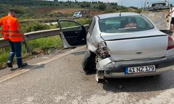 Yağışlı Hava Kazayı Beraberinde Getirdi: Otoyolda Feci Kaza