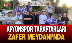 Afyonspor taraftarları Zafer Meydanı’nda