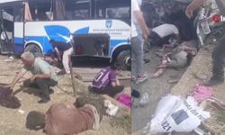 Ortalık savaş alanına döndü! Midibüs ile kamyonun çarpıştığı kazada can pazarı yaşandı