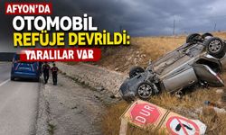 Afyon’da otomobil refüje devrildi: Yaralılar var