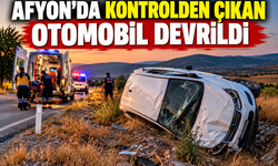 Afyon’da kontrolden çıkan otomobil devrildi