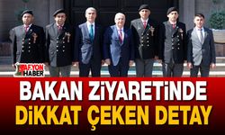 Bakan ziyaretinde dikkat çeken detay!..