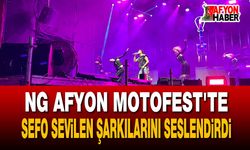 NG Afyon MotoFest'te Sefo sevilen şarkılarını seslendirdi