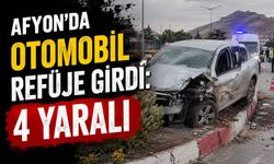 Afyon'da otomobil refüje girdi: 4 yaralı