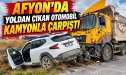 Afyon'da yoldan çıkan otomobil kamyonla çarpıştı