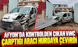 Afyon’da kontrolden çıkan vinç çarptığı aracı hurdaya çevirdi