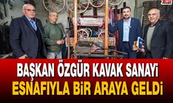 Başkan Özgür Kavak sanayi esnafıyla bir araya geldi