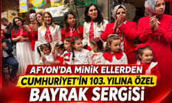 Afyon’da Minik Ellerden Cumhuriyet’in 103. Yılına Özel Bayrak Sergisi