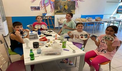Afyonkarahisar'da Gençlik Sanat Atölyesi Açıldı