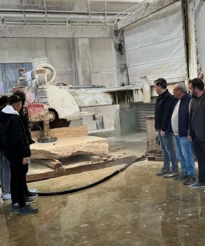 İscehisar MYO Öğrencileri Teoriyi Fabrikada Pratiğe Dönüştürüyor