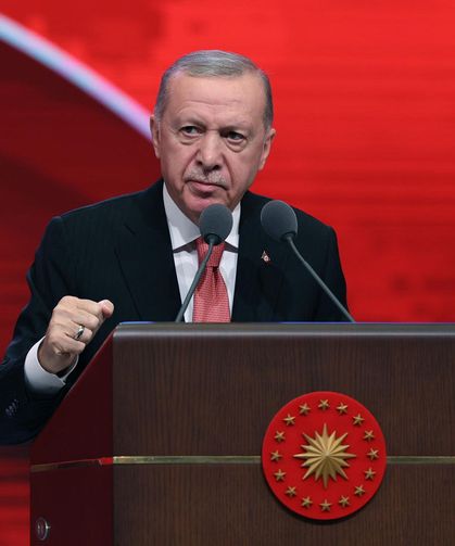 Gençlerimiz için çalışmaya devam edeceğiz