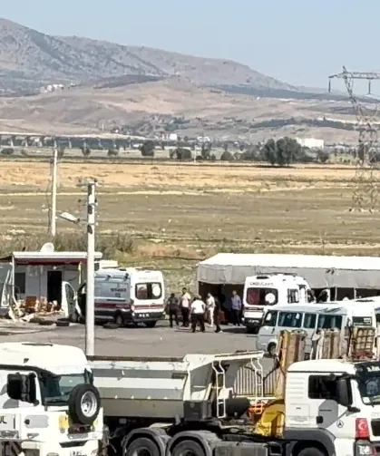 Minibüs durağı başkanı silahlı saldırıda öldürüldü